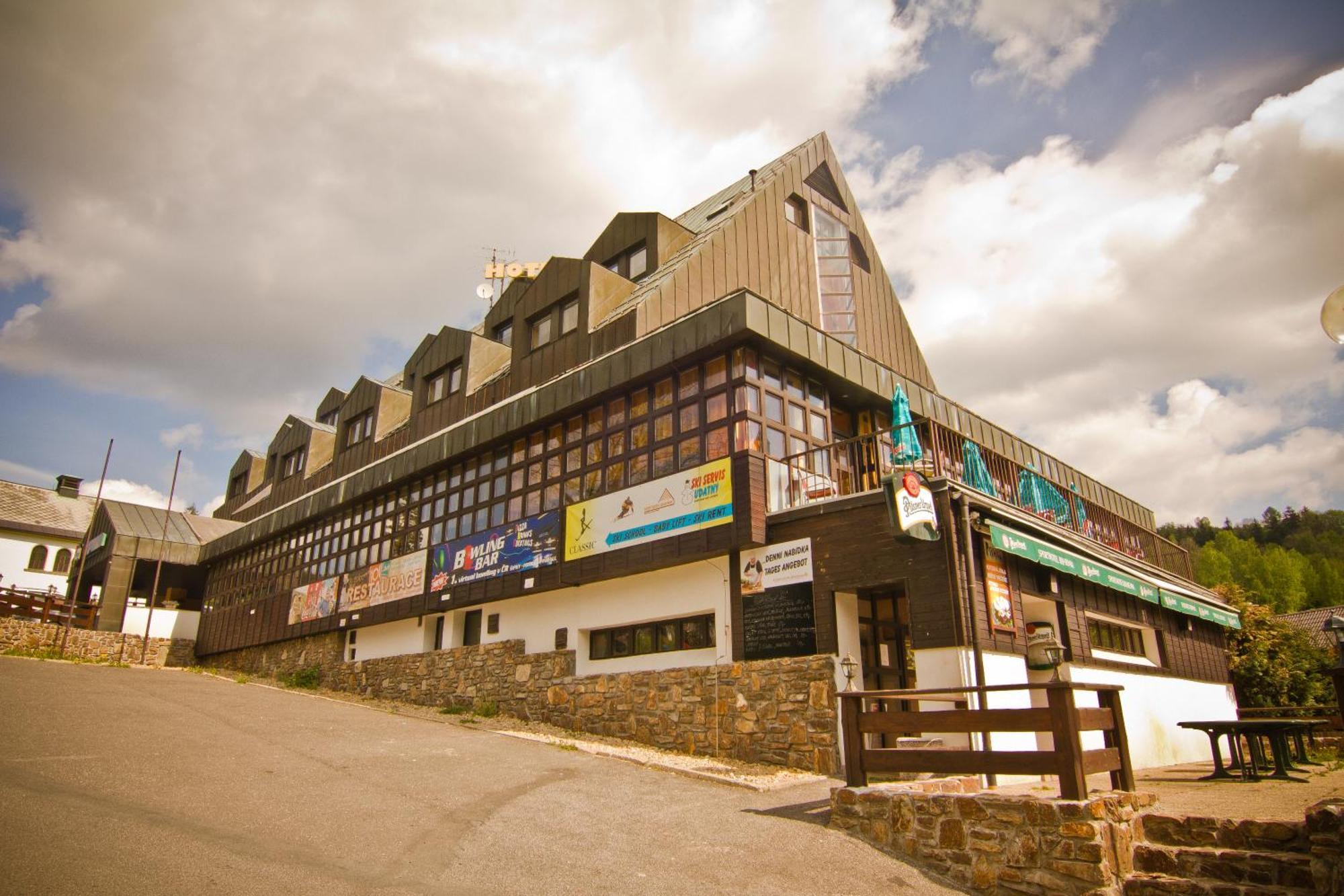 Sporthotel Bohemia Rokytnice nad Jizerou Esterno foto